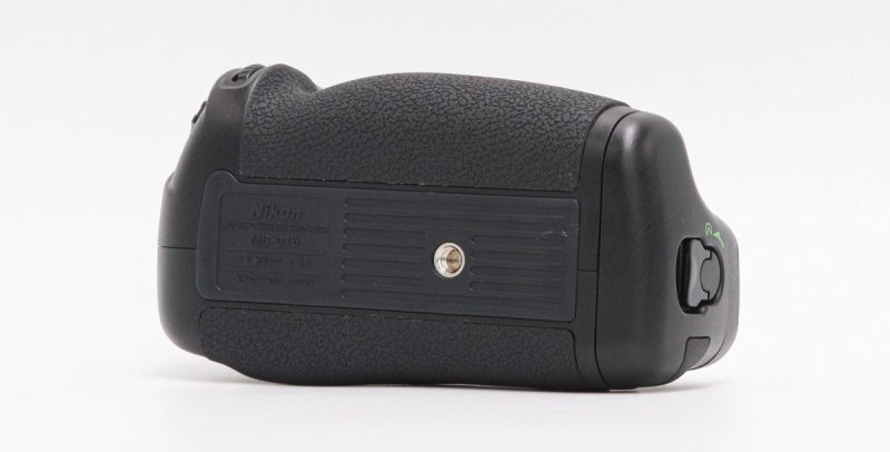 Nikon Battery Grip MB-D16 for D750 [รับประกัน 1 เดือน]