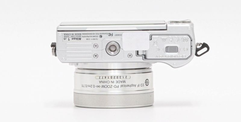 Nikon 1 J5+10-30mm [รับประกัน 1 เดือน]