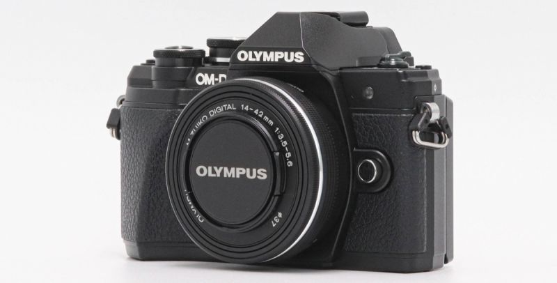 Olympus OMD EM10 Mark III+14-42mm อดีตประกันศูนย์ [รับประกัน 1 เดือน]