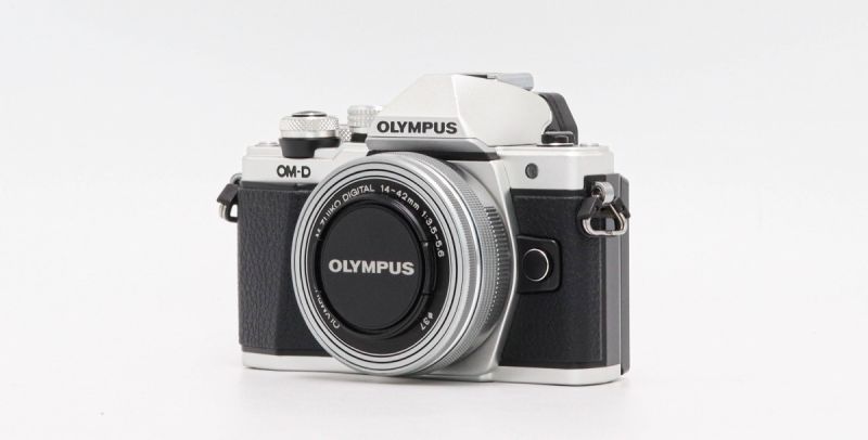 Olympus OMD EM10 Mark II+14-42mm [รับประกัน 1 เดือน]