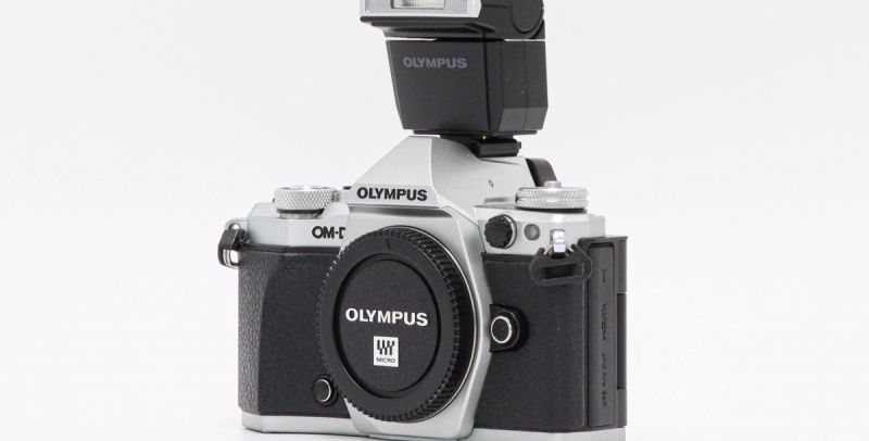 Olympus OM-D E-M5 Mark II [รับประกัน 1 เดือน]