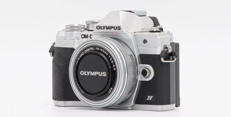 Olympus OM-D E-M10 Mark IV+14-42mm [ประกันศูนย์เหลือถึง 10 พ.ย. 66]