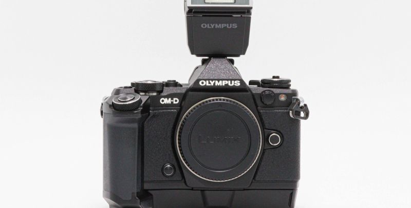 Olympus OM-D E-M5 Mark II Body [รับประกัน 1 เดือน]