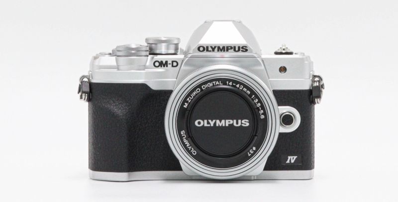Olympus OM-D E-M10 Mark IV +14-42mm [ประกันศูนย์เหลือถึง 18 ธ.ค. 66]