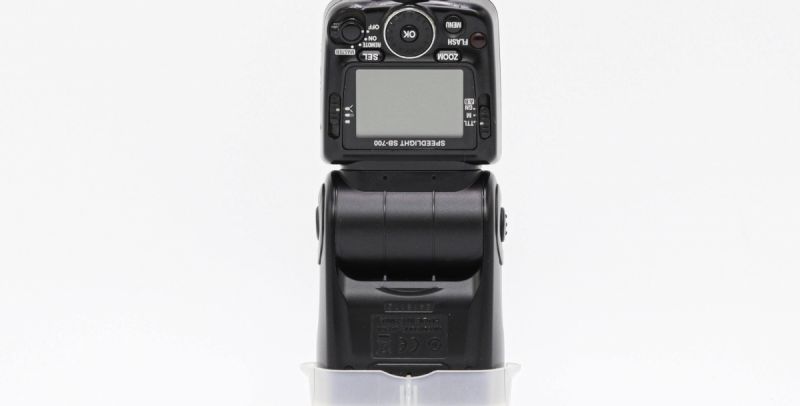 Nikon Speedlight SB-700 Flash [รับประกัน 1 เดือน]