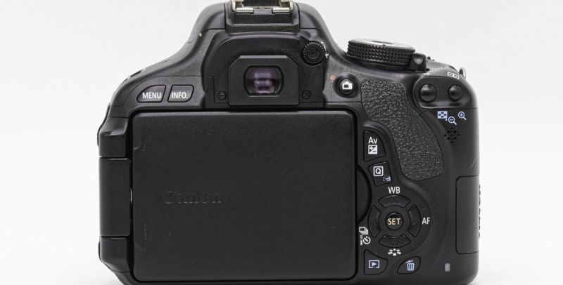 Canon EOS 600D+YN 50mm F/1.8 [รับประกัน 1 เดือน]