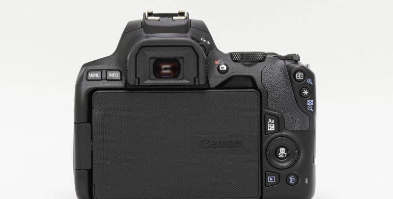Canon EOS 200D Mark ii+18-55mm STM อดีตประกันศูนย์ [รับประกัน 1 เดือน]