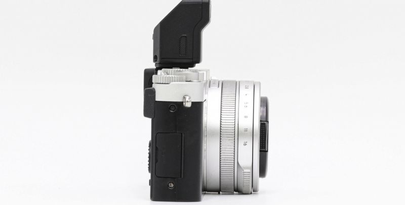 Leica D-LUX 7 Silver [รับประกัน 1 เดือน]