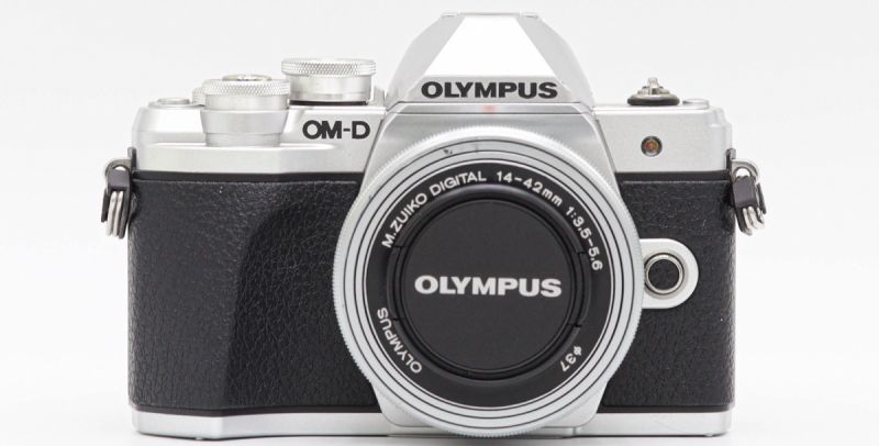 Olympus OM-D E-M10 Mark III+14-42mm [รับประกัน 1 เดือน]
