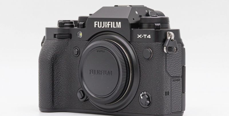 Fujifilm X-T4 Body อดีตประกันศูนย์ [รับประกัน 1 เดือน]