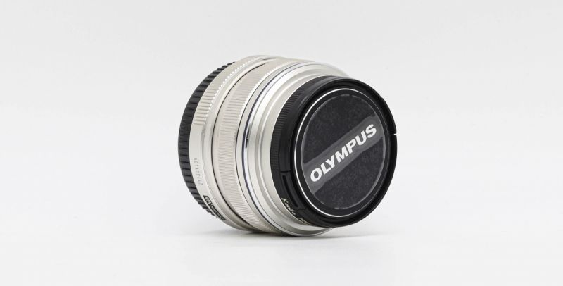 Olympus M.Zuiko Digital 17mm F/1.8 อดีตประกันศูนย์ [รับประกัน 1 เดือน]