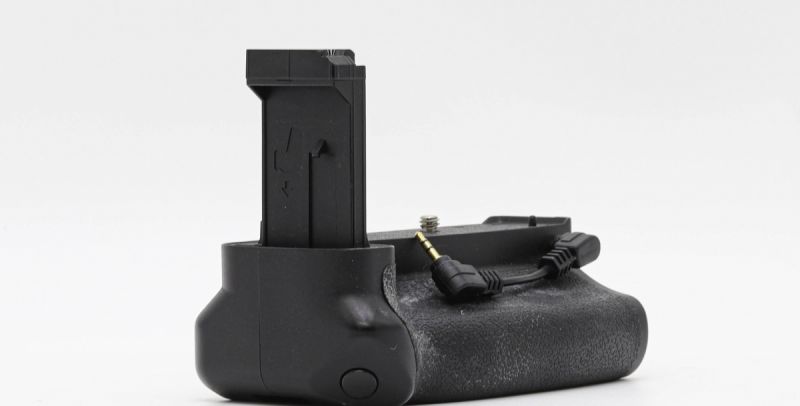 Kingma Battery Grip For Canon EOS RP [รับประกัน 1 เดือน]